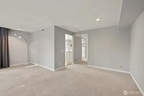 17417 Ashworth Avenue N Shoreline WA 98133