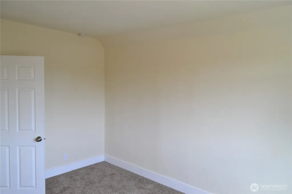 3303 S 64th Street Tacoma WA 98409