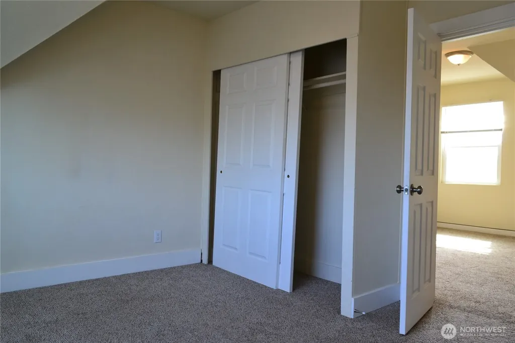 3303 S 64th Street Tacoma WA 98409