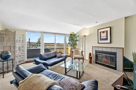 2350 10th Avenue E Seattle WA 98102