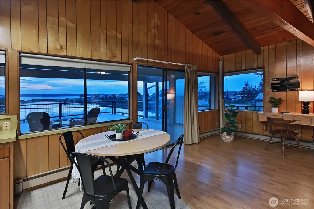 3621 Shorewood Avenue Greenbank WA 98253