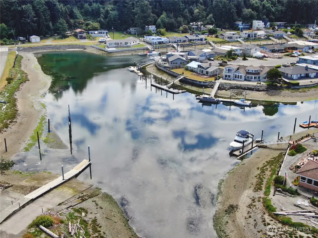 3621 Shorewood Avenue Greenbank WA 98253