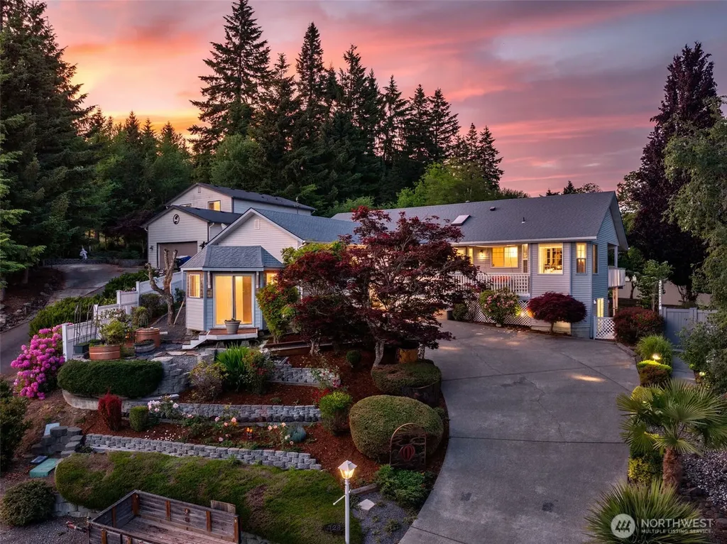 128 Jackson View Drive Chehalis WA 98532