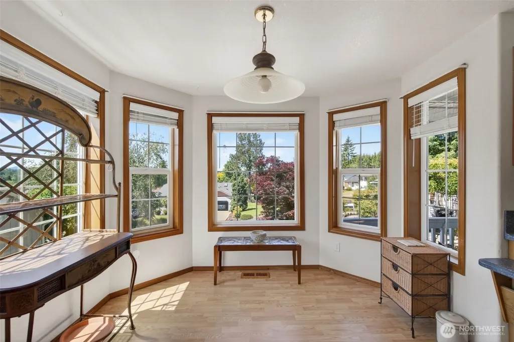 128 Jackson View Drive Chehalis WA 98532