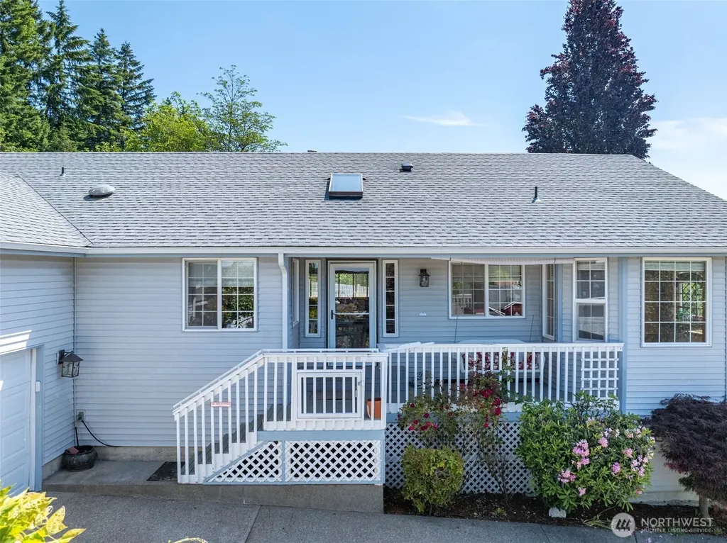 128 Jackson View Drive Chehalis WA 98532