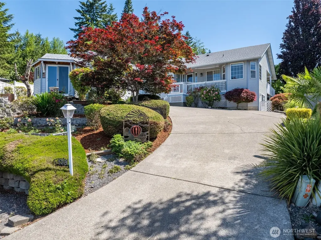 128 Jackson View Drive Chehalis WA 98532