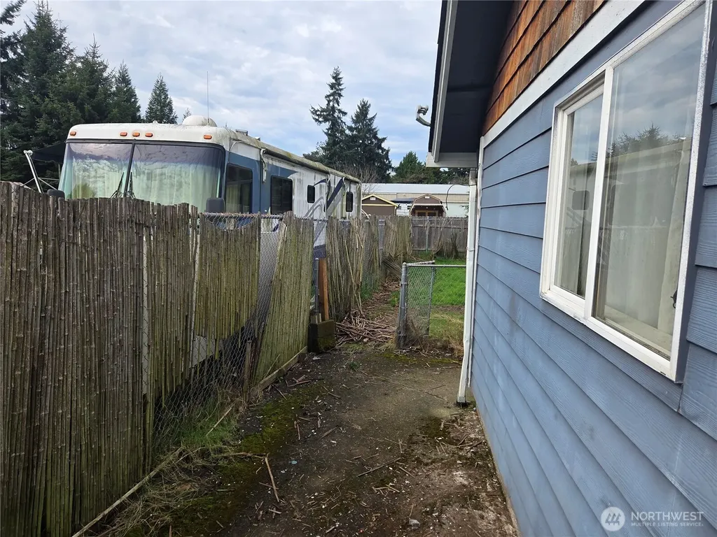 8006 NE 100th Avenue Vancouver WA 98662