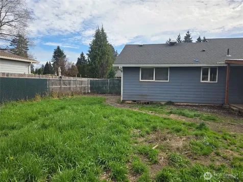 8006 NE 100th Avenue Vancouver WA 98662