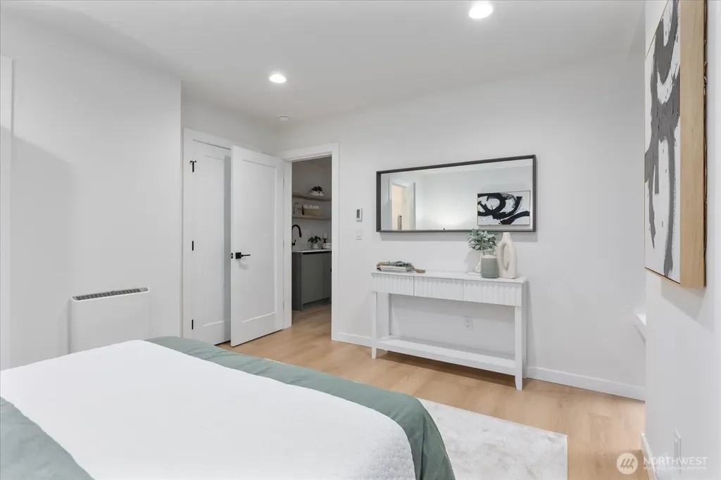 3120 Queen Anne Avenue N Seattle WA 98109