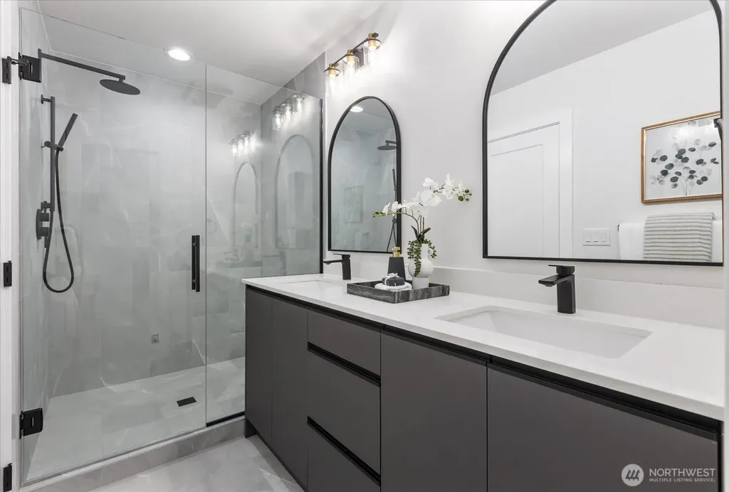 3120 Queen Anne Avenue N Seattle WA 98109