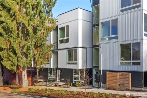 3120 Queen Anne Avenue N Seattle WA 98109