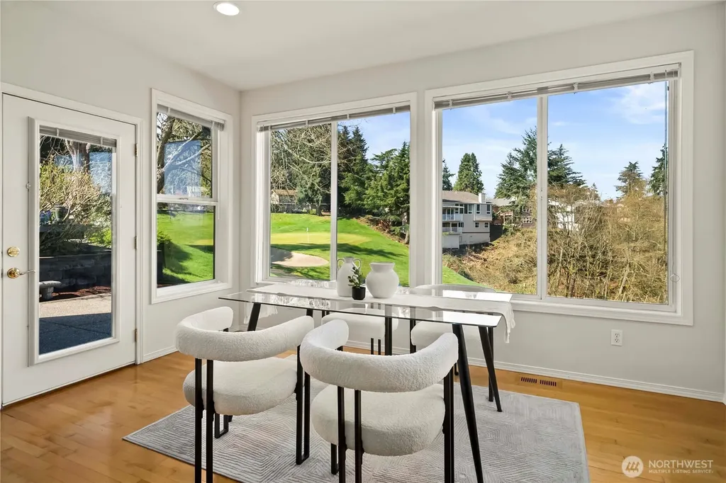 31425 36th Avenue SW Federal Way WA 98023