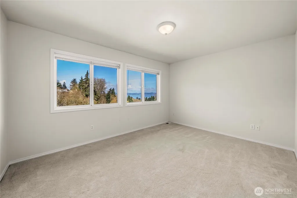 31425 36th Avenue SW Federal Way WA 98023