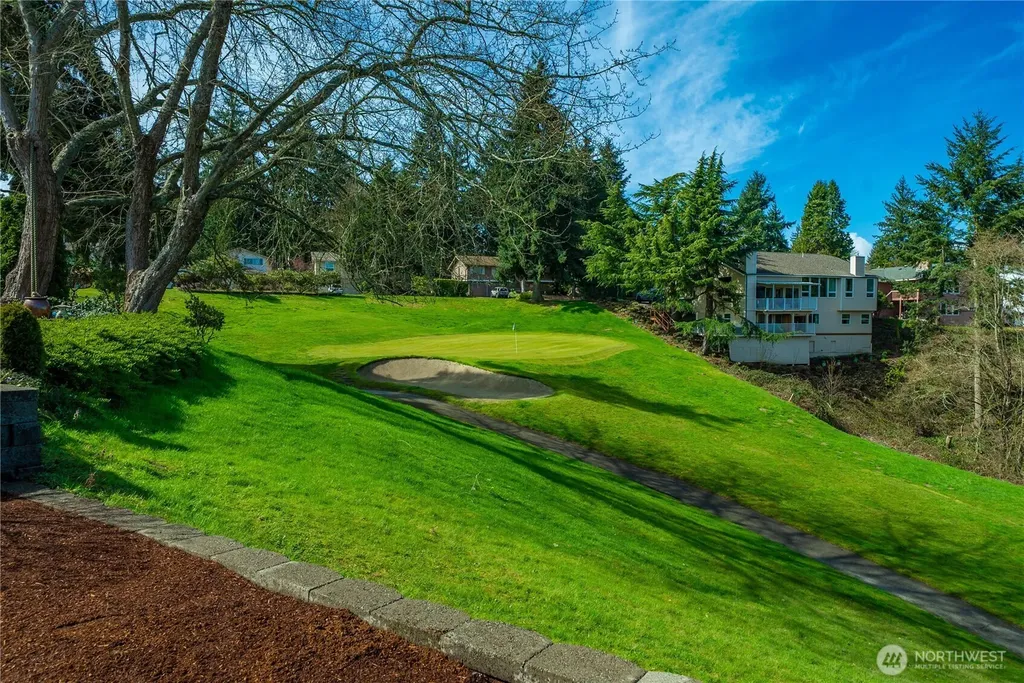 31425 36th Avenue SW Federal Way WA 98023