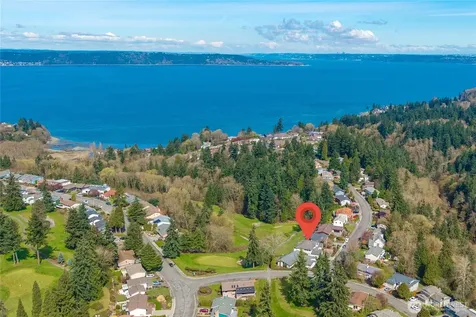 31425 36th Avenue SW Federal Way WA 98023