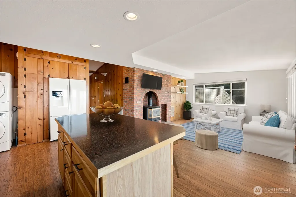 17888 Cobahud Road La Conner WA 98257