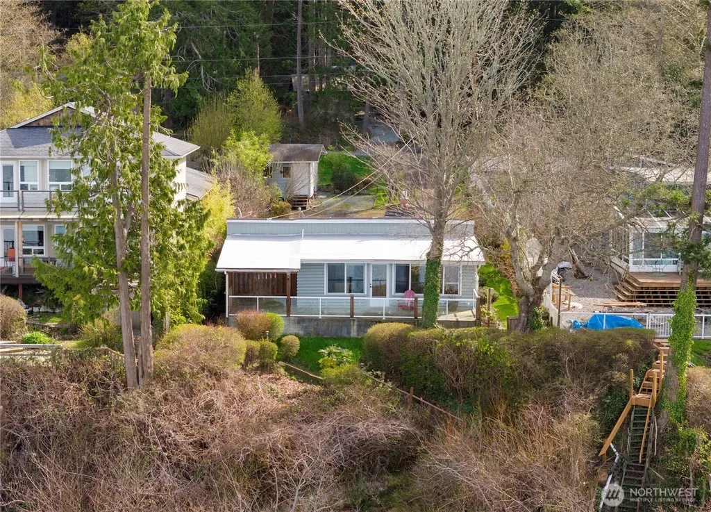 17888 Cobahud Road La Conner WA 98257