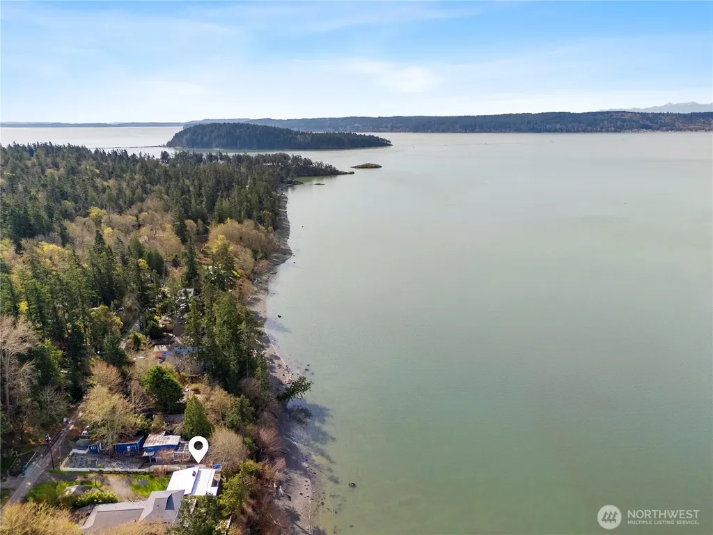 17888 Cobahud Road La Conner WA 98257