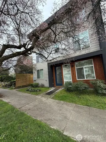 1017 NE 55th Street Seattle WA 98105