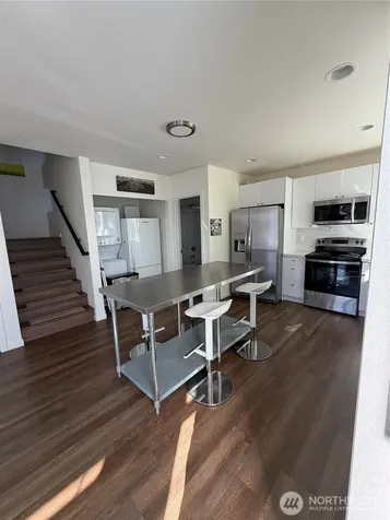1017 NE 55th Street Seattle WA 98105