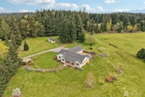 403 Russell Road Camano Island WA 98282