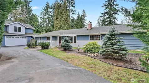 6201 Island Crest Way Mercer Island WA 98040