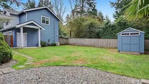 6201 Island Crest Way Mercer Island WA 98040