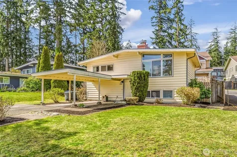 3953 153rd Avenue SE Bellevue WA 98006