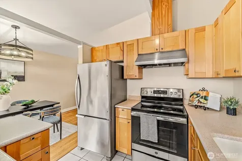 3953 153rd Avenue SE Bellevue WA 98006