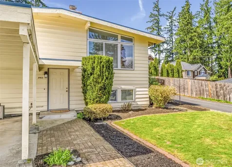 3953 153rd Avenue SE Bellevue WA 98006
