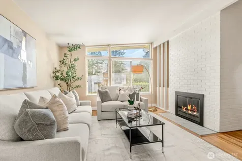 3953 153rd Avenue SE Bellevue WA 98006