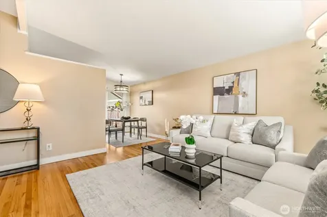 3953 153rd Avenue SE Bellevue WA 98006