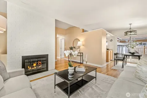 3953 153rd Avenue SE Bellevue WA 98006