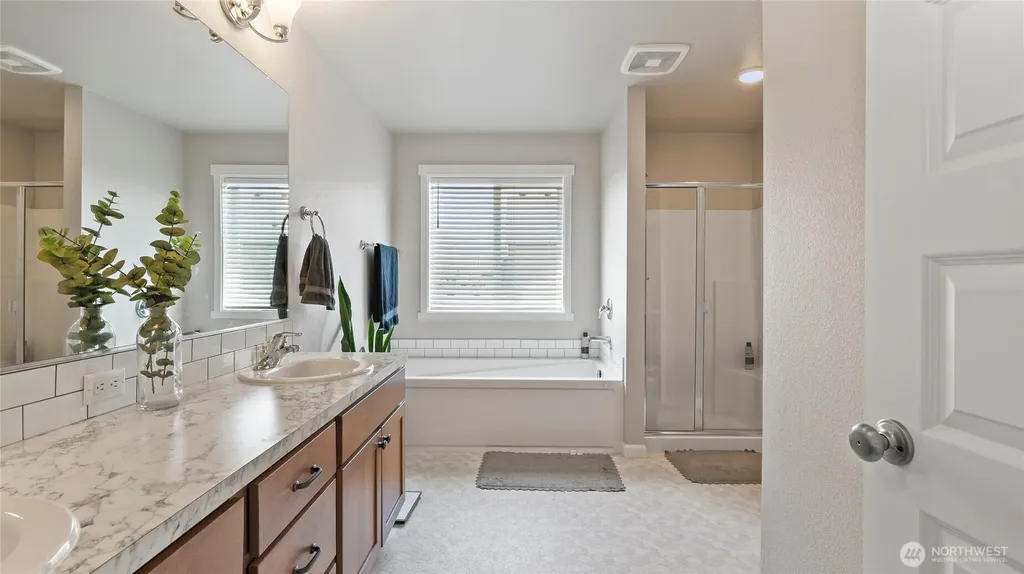 8215 Cardinal Peak Street West Richland WA 99353