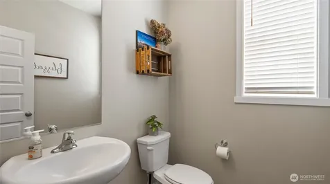 8215 Cardinal Peak Street West Richland WA 99353