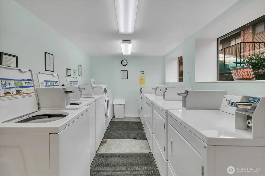 13564 37th Avenue S Tukwila WA 98168