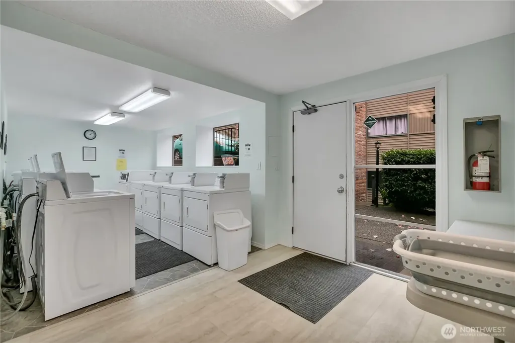 13564 37th Avenue S Tukwila WA 98168
