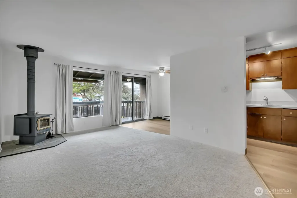 13564 37th Avenue S Tukwila WA 98168