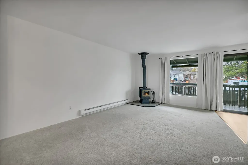 13564 37th Avenue S Tukwila WA 98168