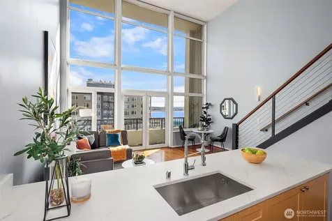 2717 Western Avenue Seattle WA 98121