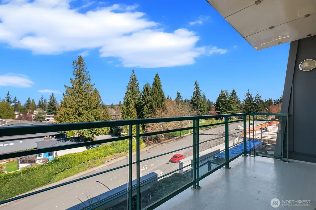 1188 106th Avenue NE Bellevue WA 98004