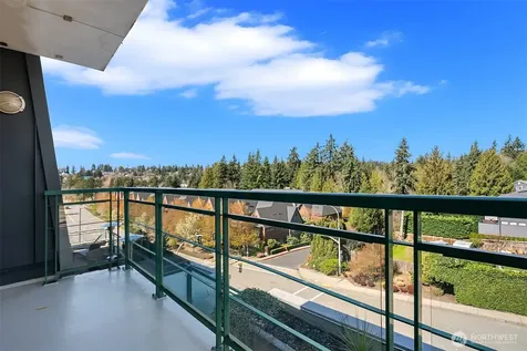 1188 106th Avenue NE Bellevue WA 98004