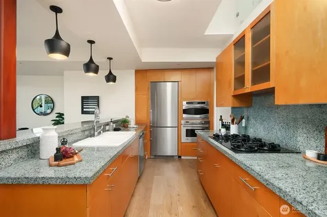 1188 106th Avenue NE Bellevue WA 98004