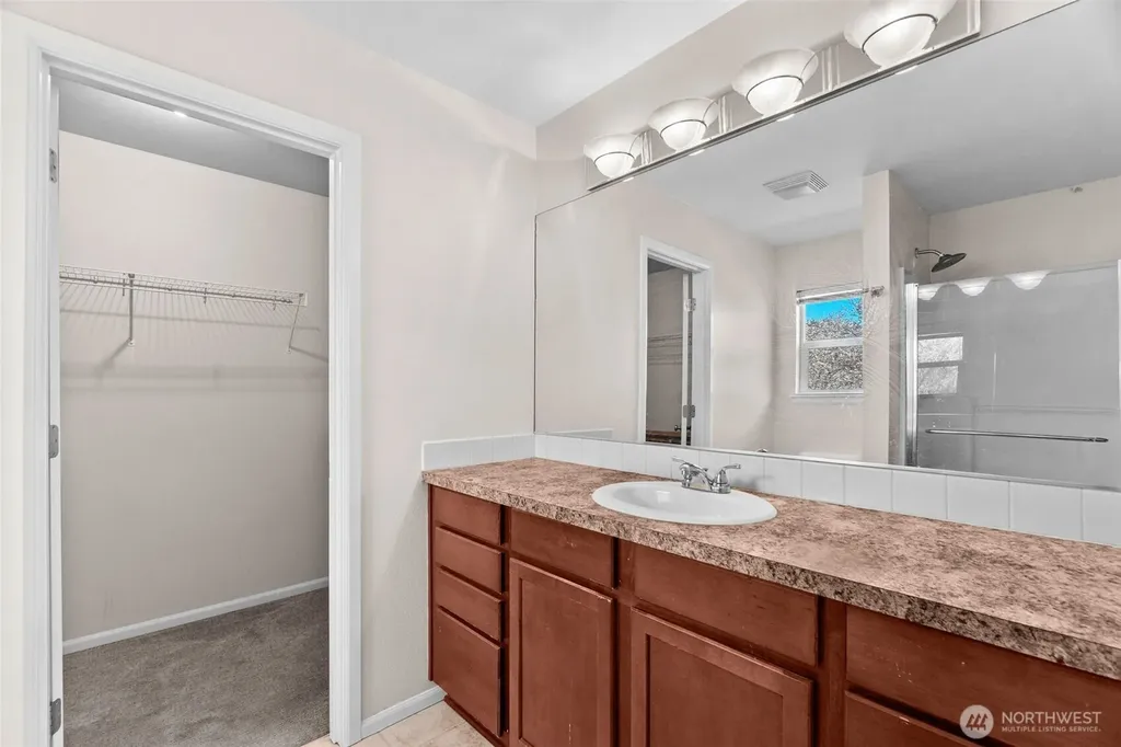 4308 Roxanna Loop SE Lacey WA 98503