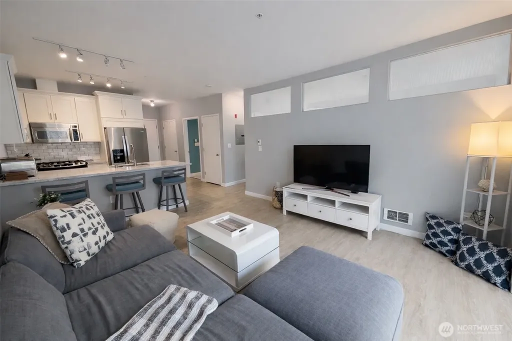 1414 12th Avenue Seattle WA 98122