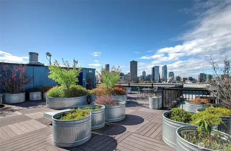1414 12th Avenue Seattle WA 98122