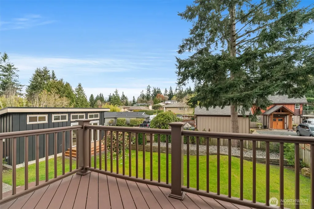 8615 184th Street SW Edmonds WA 98026