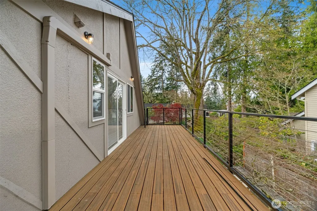 8615 184th Street SW Edmonds WA 98026