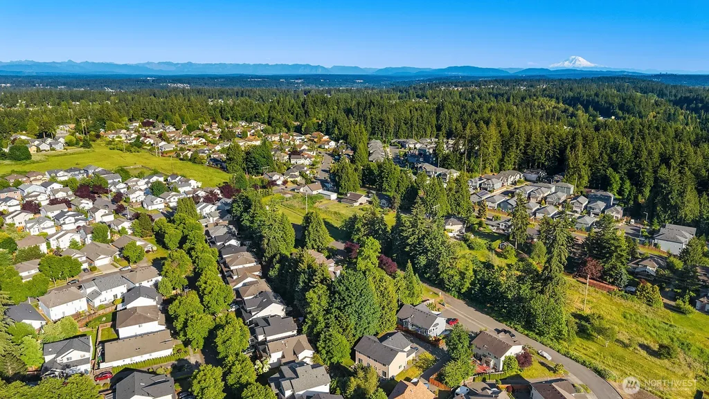 1631 180th Place SW Lynnwood WA 98037