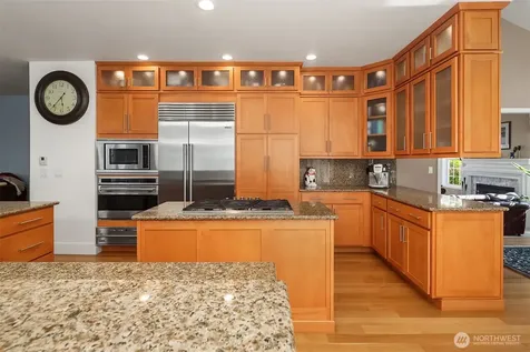 1631 180th Place SW Lynnwood WA 98037